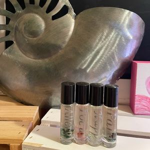 Four Essential Oil Rollers with Crystals in Gift Box